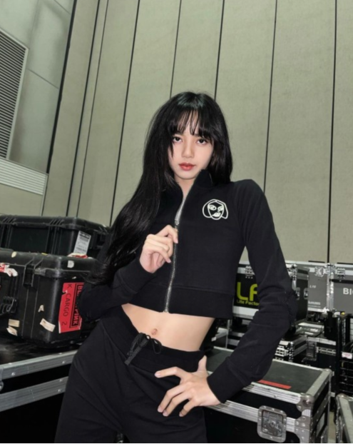 BLACKPINK成员LISA