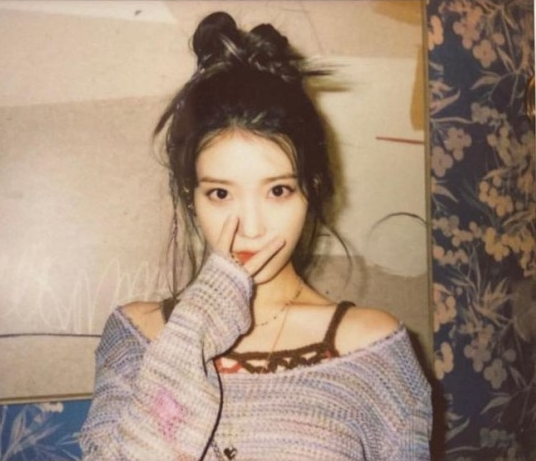 IU