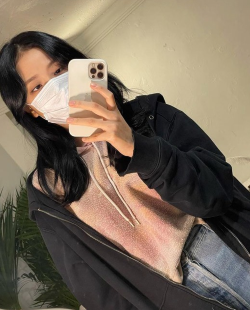 BLACKPINK成员JISOO