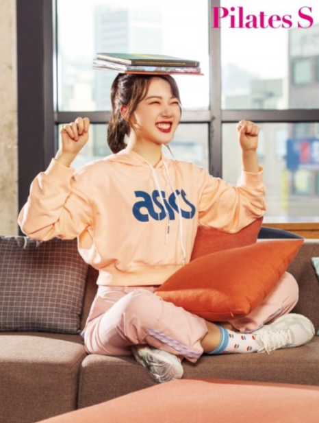 GFRIEND成员郑艺琳