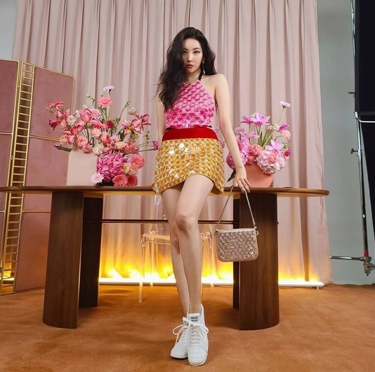 宣美