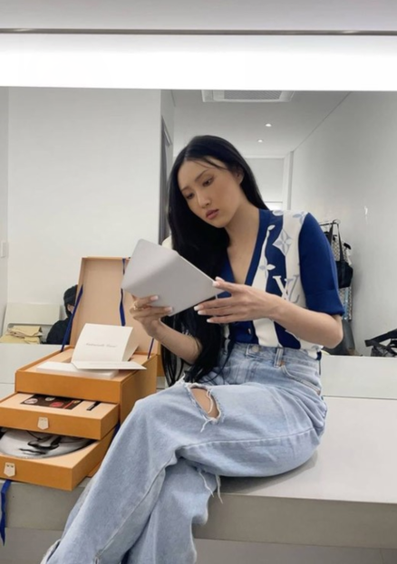 MAMAMOO成员华莎