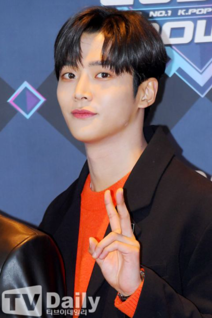 SF9的成员路云