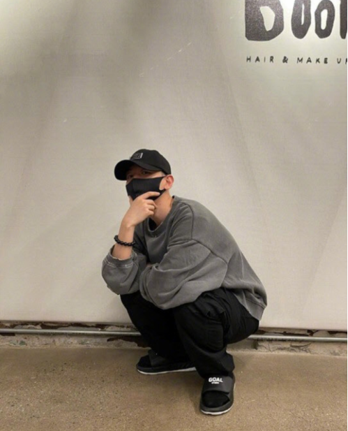 边伯贤