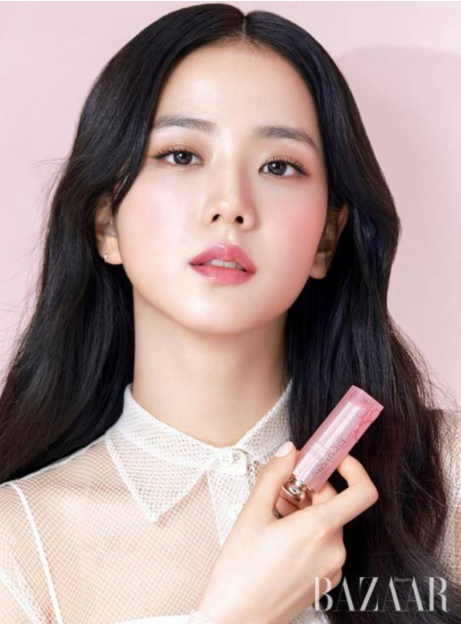 BLACKPINK成员JISOO
