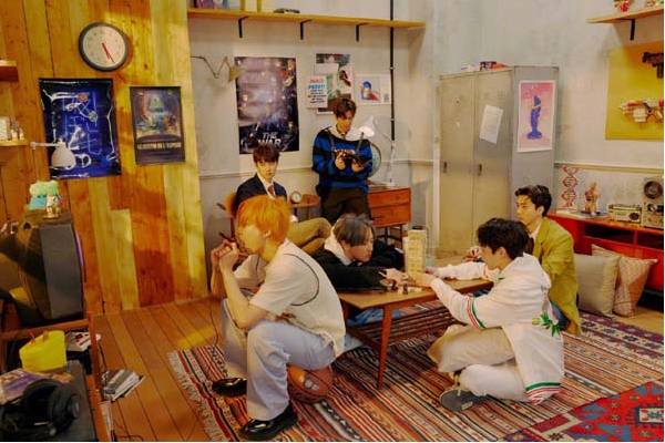 EXO