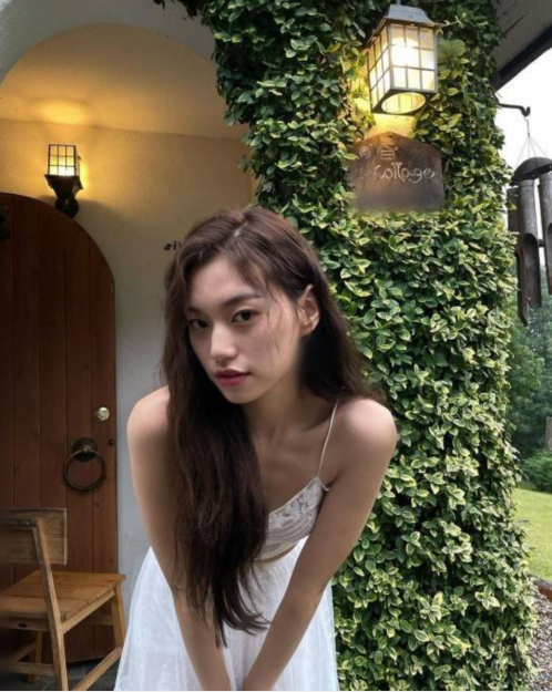 Weki Meki成员金度延