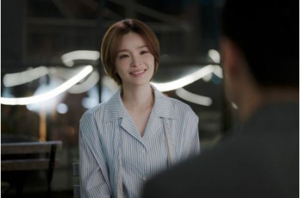 孙艺真、田美都、金智贤