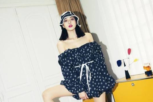 韩国女艺人泫雅