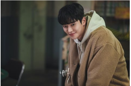 金喜善 路云 李洙赫