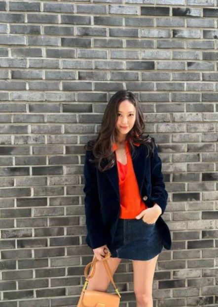 韩国女艺人郑秀晶