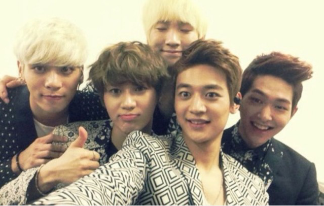 SHINEE