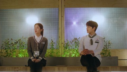 吕珍九＆文佳煐