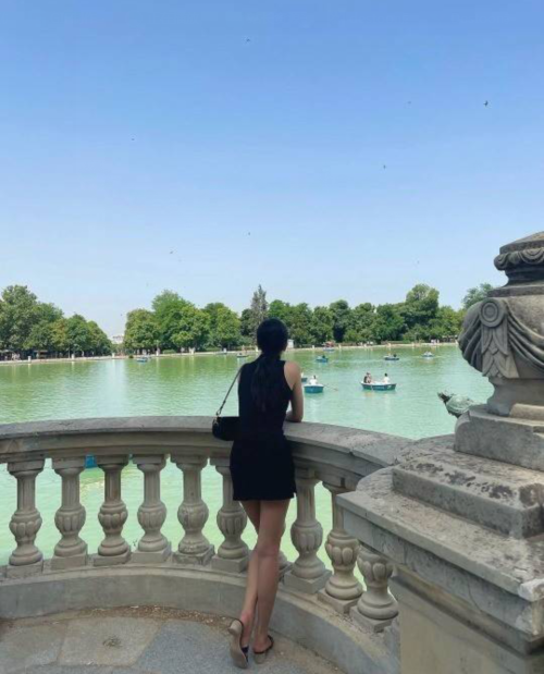 BLACKPINK成员JISOO