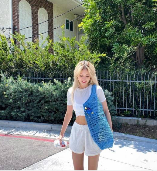 韩国女歌手全昭弥