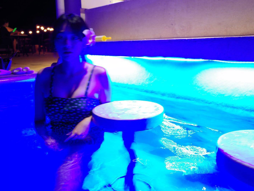 韩国女艺人姜美娜