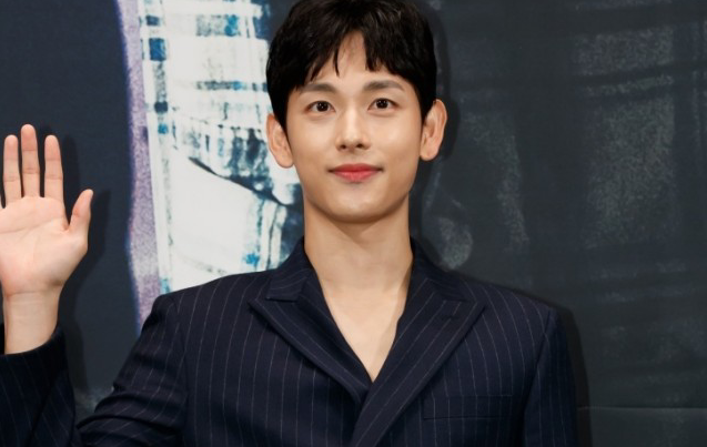 JDAN`%X(]BJO48J{MRCG]BB