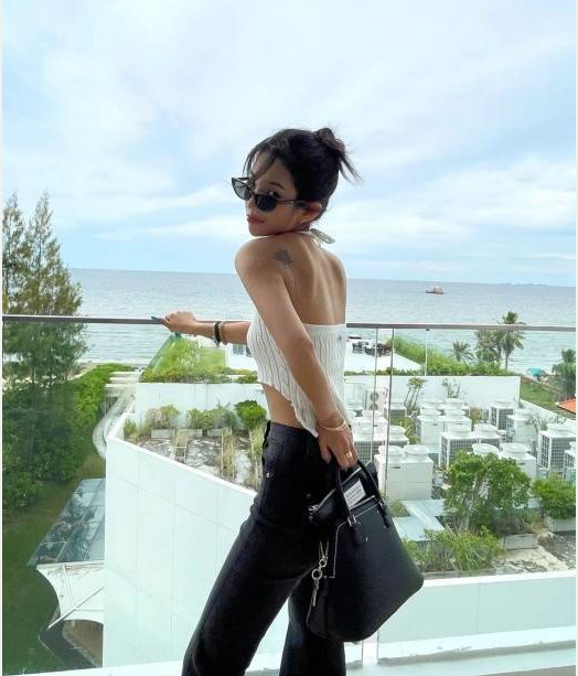 (G)I-DLE成员田小娟