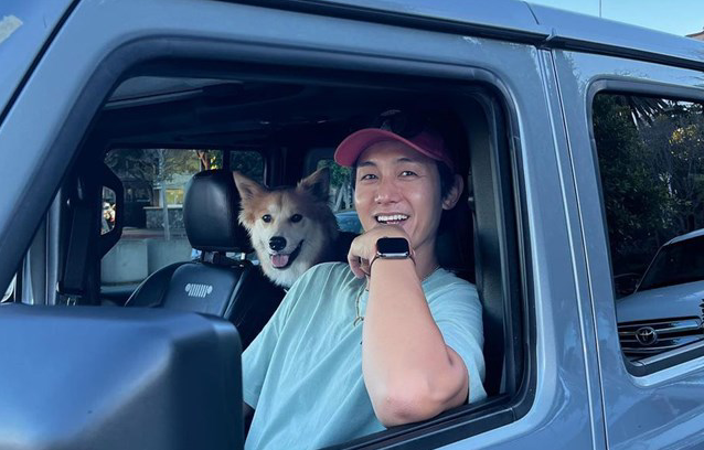 $S1Z}J98XA1[2LHOVESI44I