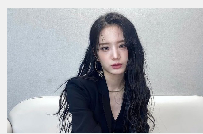 前FROMIS_9成员 张圭悧