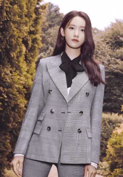 少女时代成员允儿