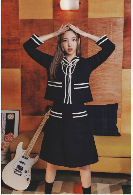 TWICE成员林娜琏