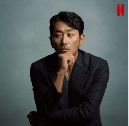 河正宇、吕珍九