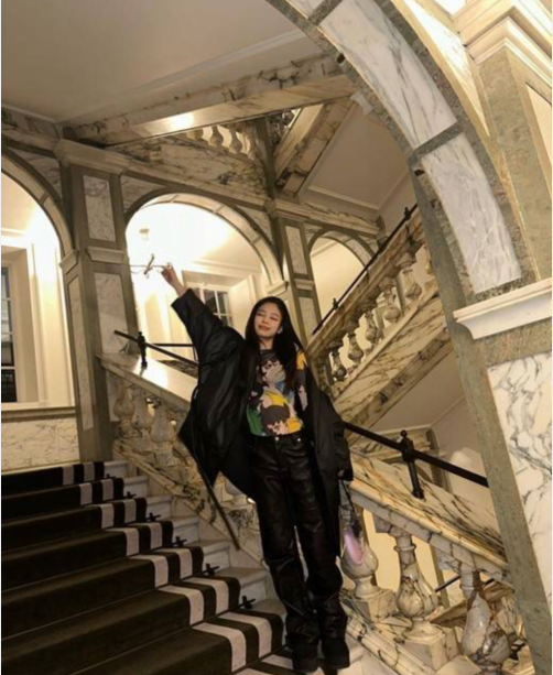 BLACKPINK成员 JENNIE
