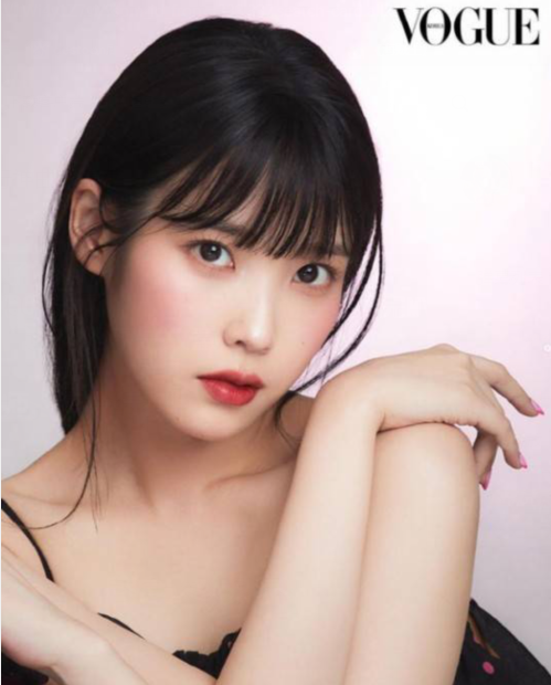 IU