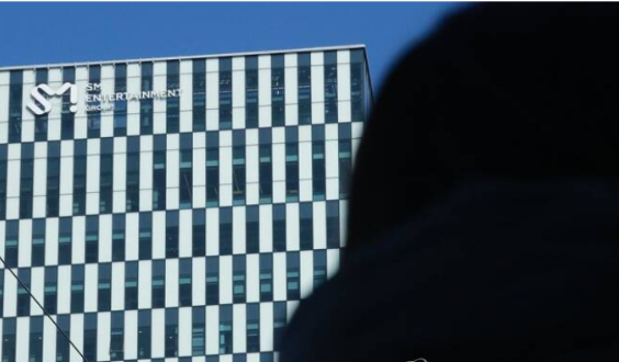 EC}X88L13VRA)%G0O3~8_8R