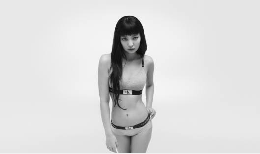 BLACKPINK成员JENNIE