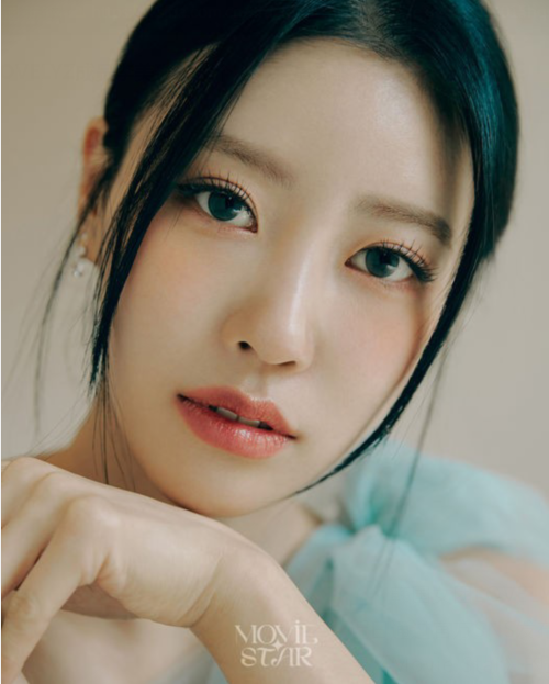 LOVELYZ成员李美珠