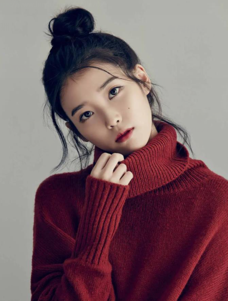 IU