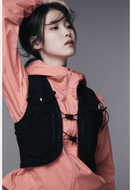 韩国女艺人IU
