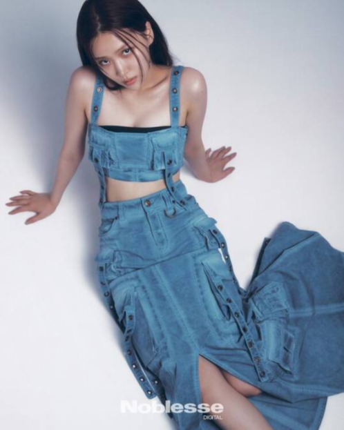 韩国女艺人金智恩