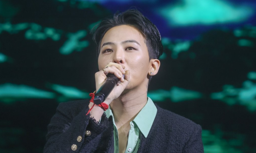 _Q]PI1}~TDPBVVYAY2F(74M