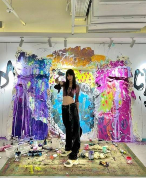 韩国女艺人NANA