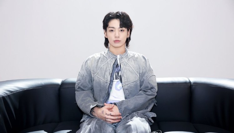 DFMQ{WKBUOO)F6U}FQ@ZMY2