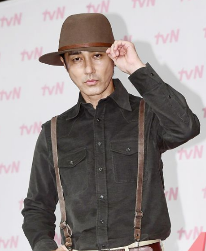 26KZ~Y$GOD5{Z@AKIHV66LM