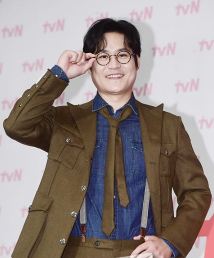 `1SW~POEUXQH5%L9]%466C5