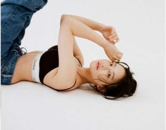 韩国女艺人吴妍瑞
