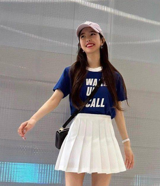 韩国女艺人陈世妍