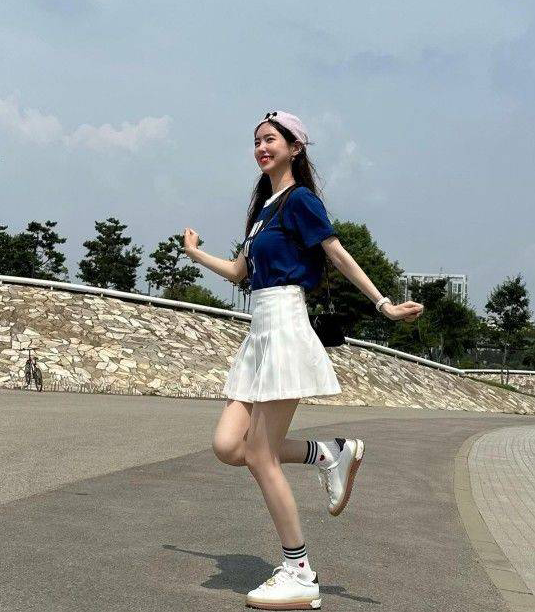 韩国女艺人陈世妍