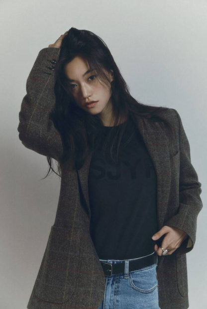 韩国女艺人金度妍