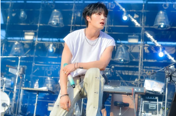 (`V{)T~T]BCKPZ$4_B}C1(5