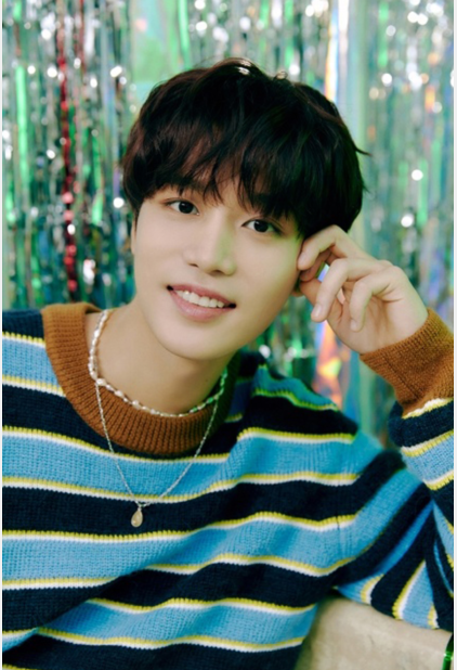 }[BQ{WX~EGH~QVND[K13FXT