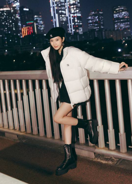 韩国女艺人文佳煐