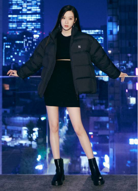 韩国女艺人文佳煐