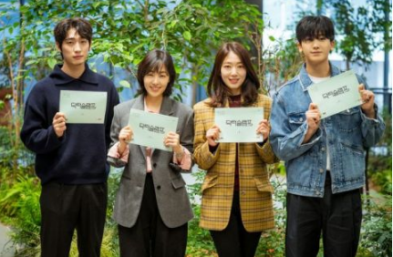 AJH89T6)UH5__PE9DFT9URA