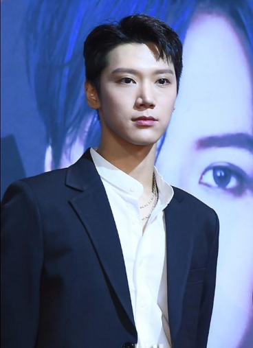 DK67~HLTJVGN1U_S2HTCYH2